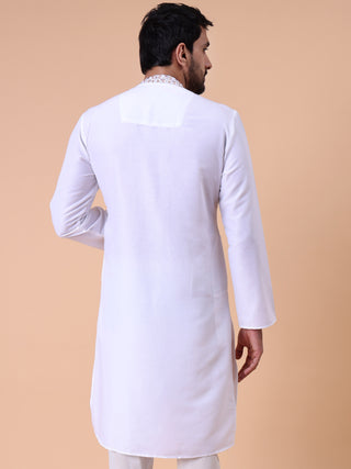 Men's Embroidered Cotton Silk Kurta