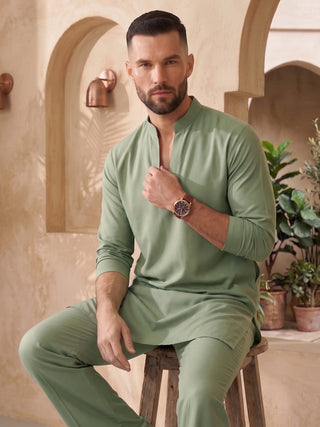 Mens Solid V-slit neckline Green Kurta with Bootcut Pan MAAHI FABS