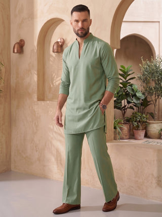 Mens Solid V-slit neckline Green Kurta with Bootcut Pan MAAHI FABS