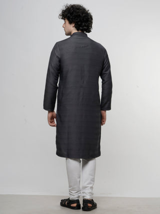 Maahi Fab Men Cotton Thread Work Kurta and Pajama