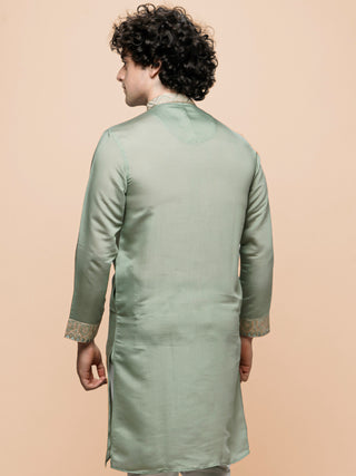 Men's Green Embroidered Kurta