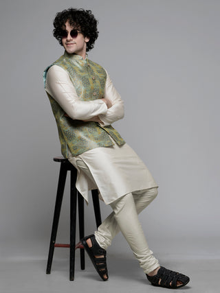 Men's Pista Textured Jacket and Kurta Set