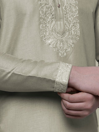 Men's Green Embroidered Kurta