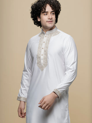 Men's White Embroidered Cotton Kurta